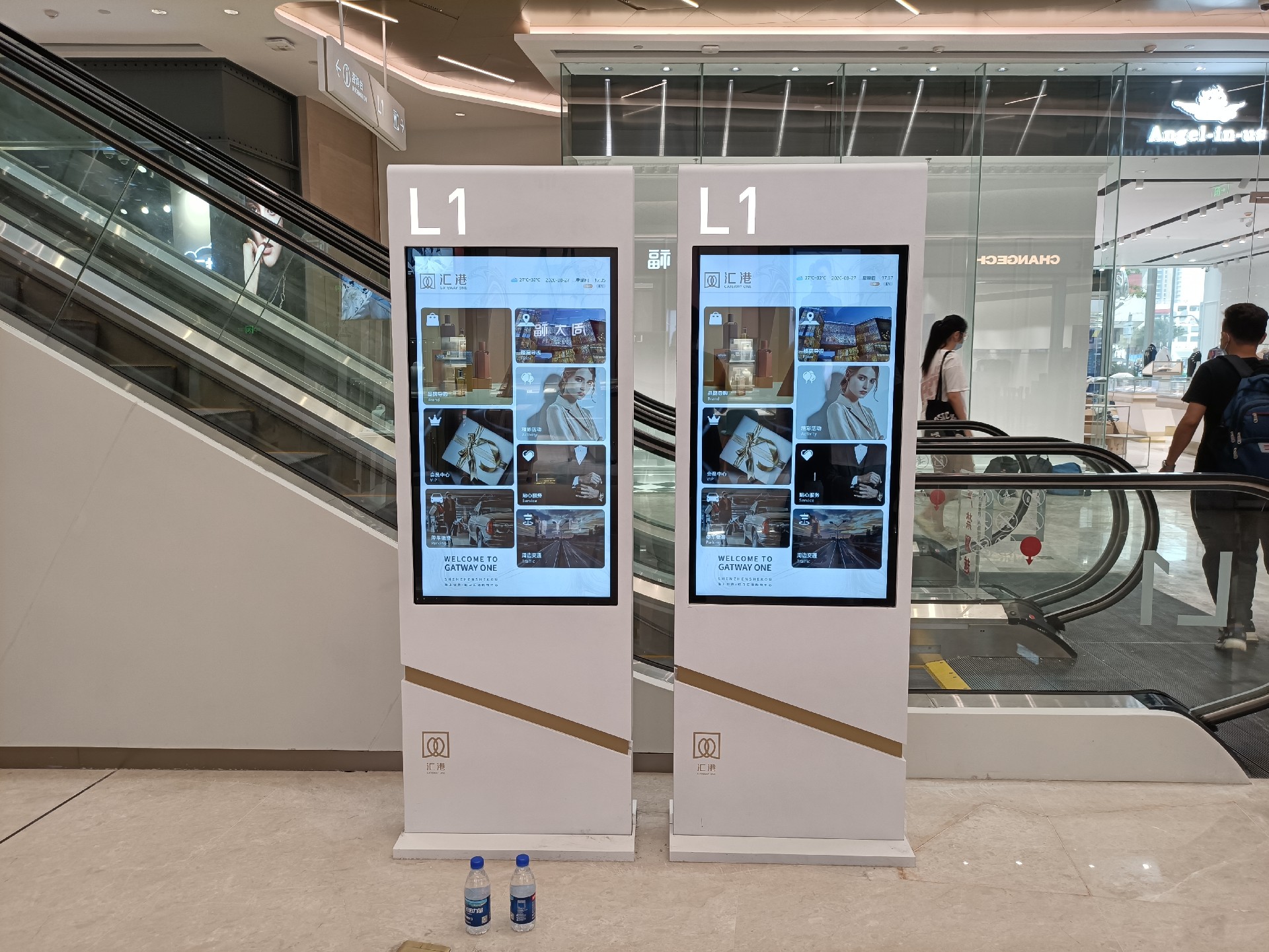 商場導覽系統(tǒng)導覽屏引導商場導購和定位導航觸摸查詢一體機