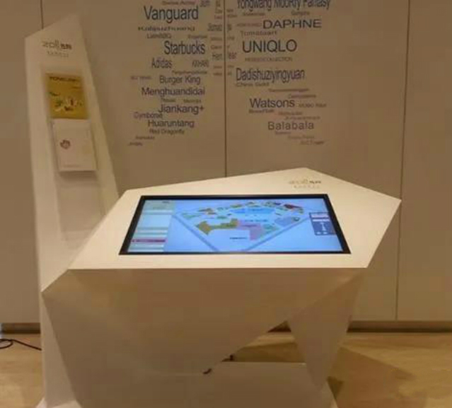 觸摸廣告機(jī)觸摸一體機(jī)配置以及參數(shù)