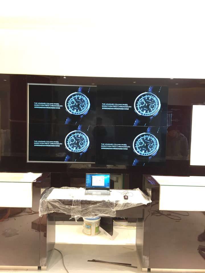 哈爾濱中央商城浪琴店55寸液晶拼接屏(圖2)